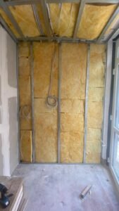 umnutzung_tanzschule_trennwand_zwischen_wohnungen